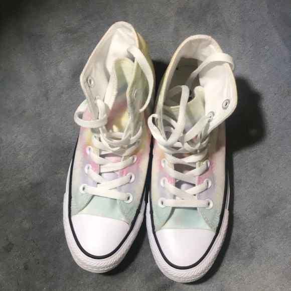 converse size 4 womens